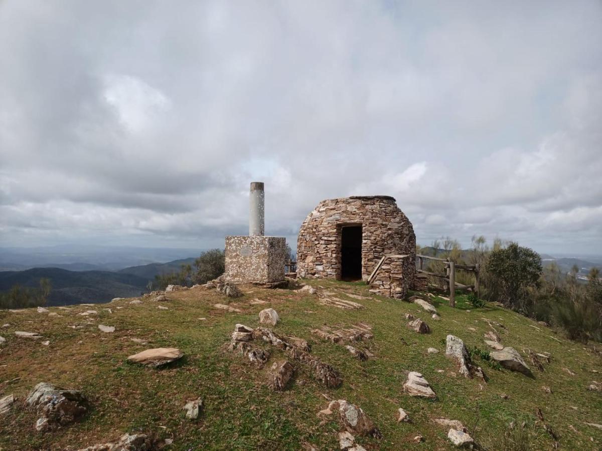 Casa Monte Los Penasquitos Cazalla de la Sierra Dış mekan fotoğraf